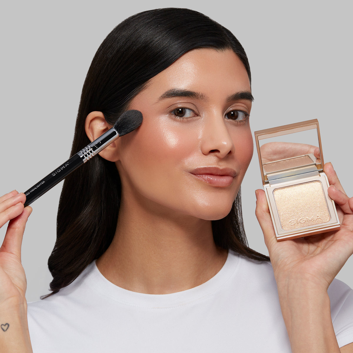 F35 Tapered Highlighter Brush