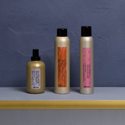 This is an Invisible Dry Shampoo