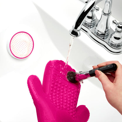 2X Sigma Spa® Brush Cleaning Glove