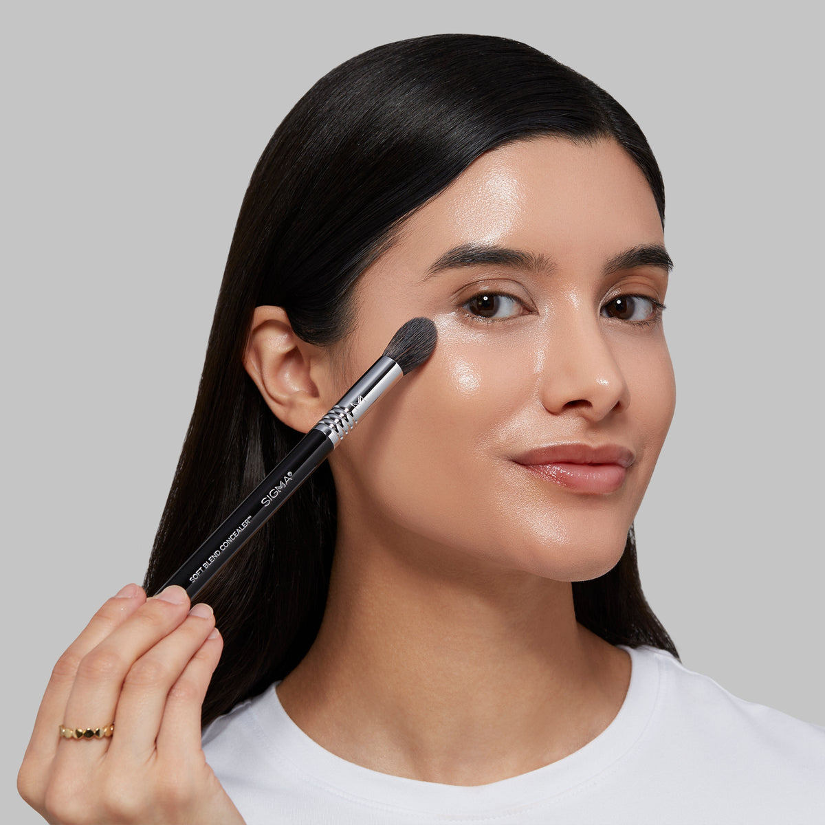F64 Soft Blend Concealer™ Brush