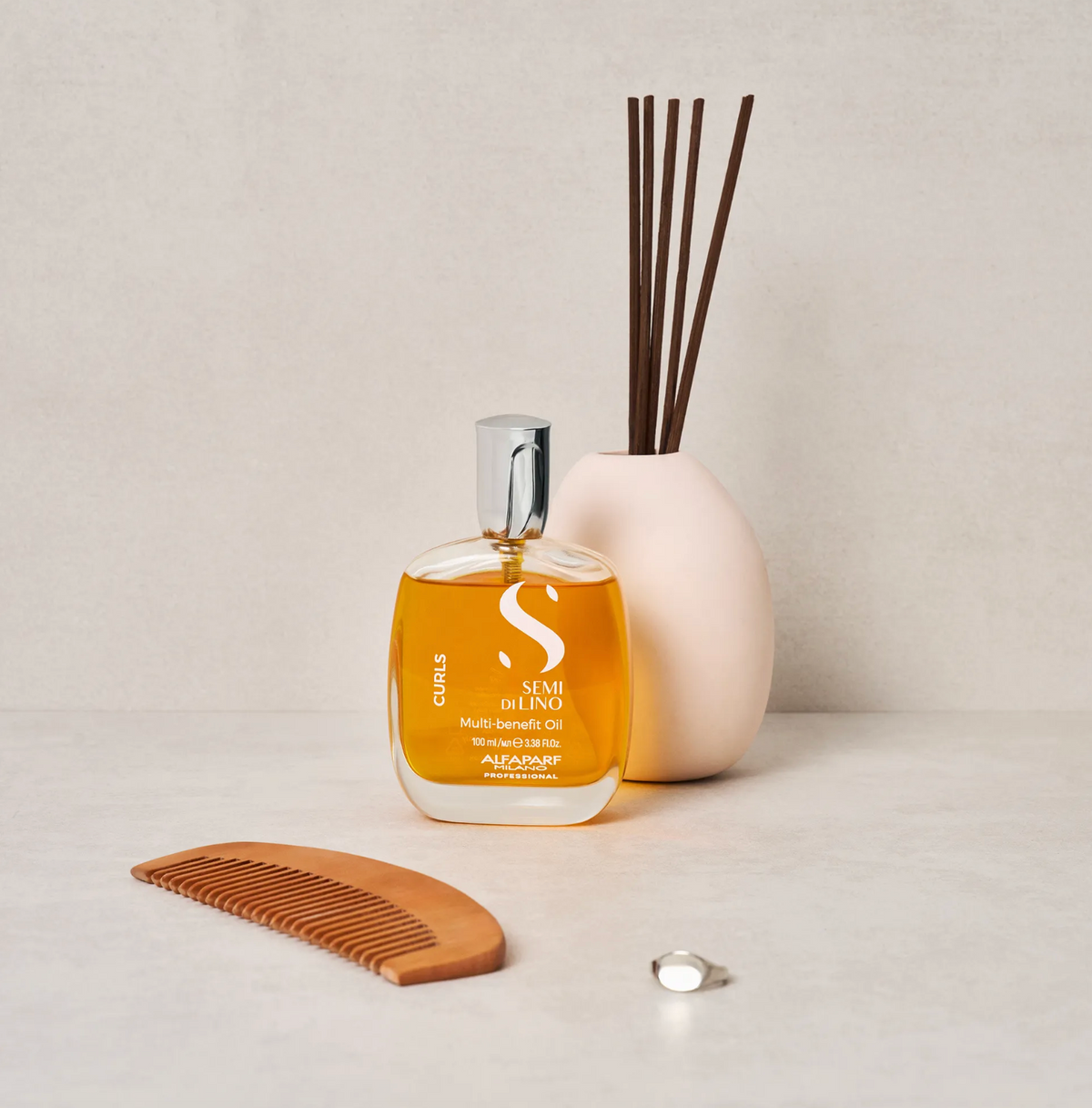 Curls Multi-benefit Oil