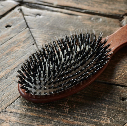 Classic Oval Brush - Mixed Bristles - Beautifox
