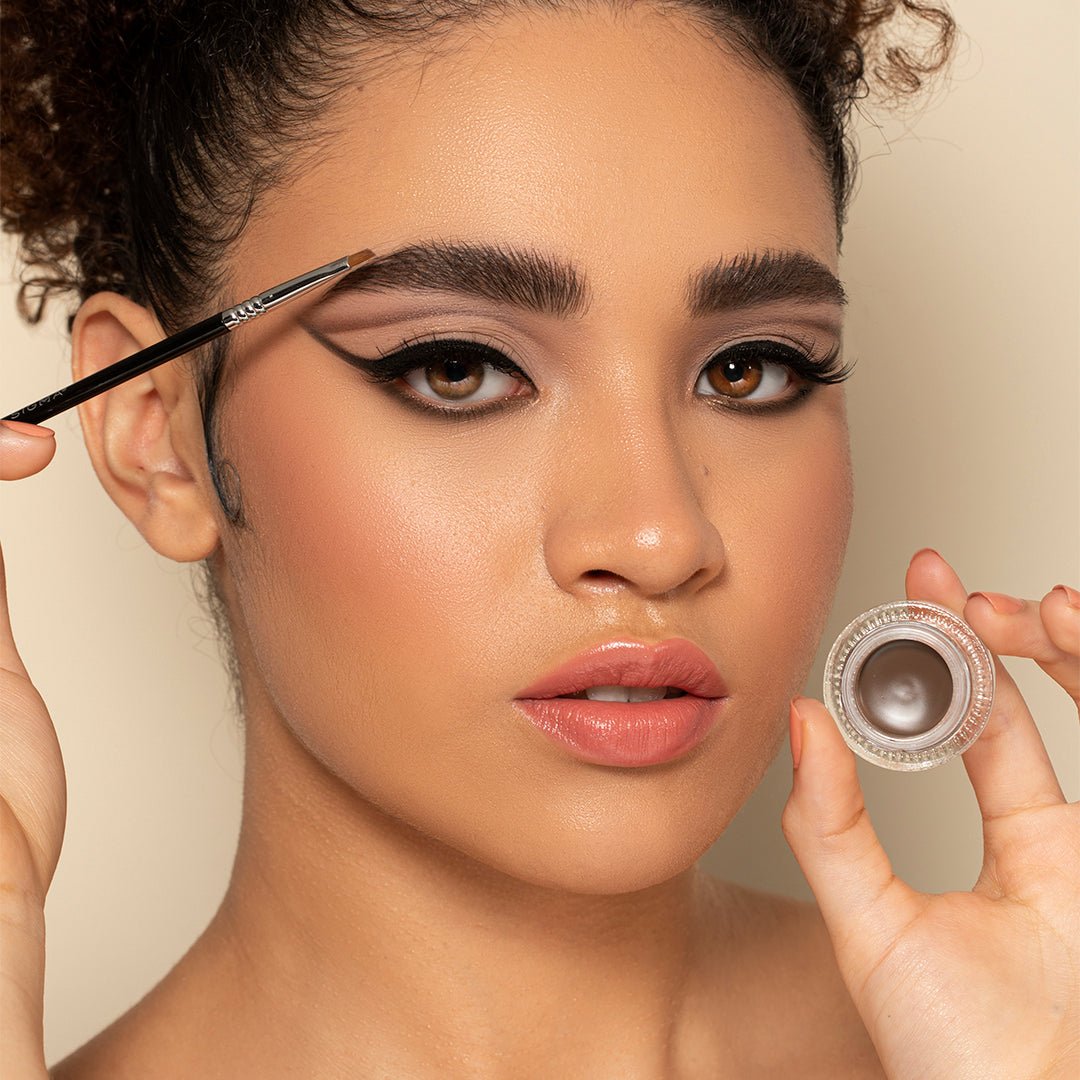 Define + Pose Brow Pomade - Beautifox