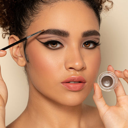Define + Pose Brow Pomade - Beautifox