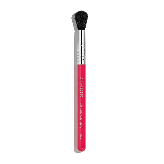 E38 Mini Diffused Crease™ Brush - Beautifox