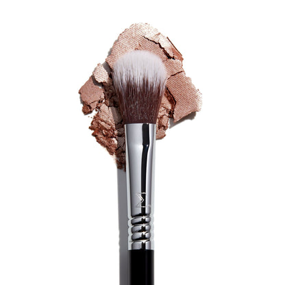 F03 High Cheekbone Highlighter™ Brush - Beautifox