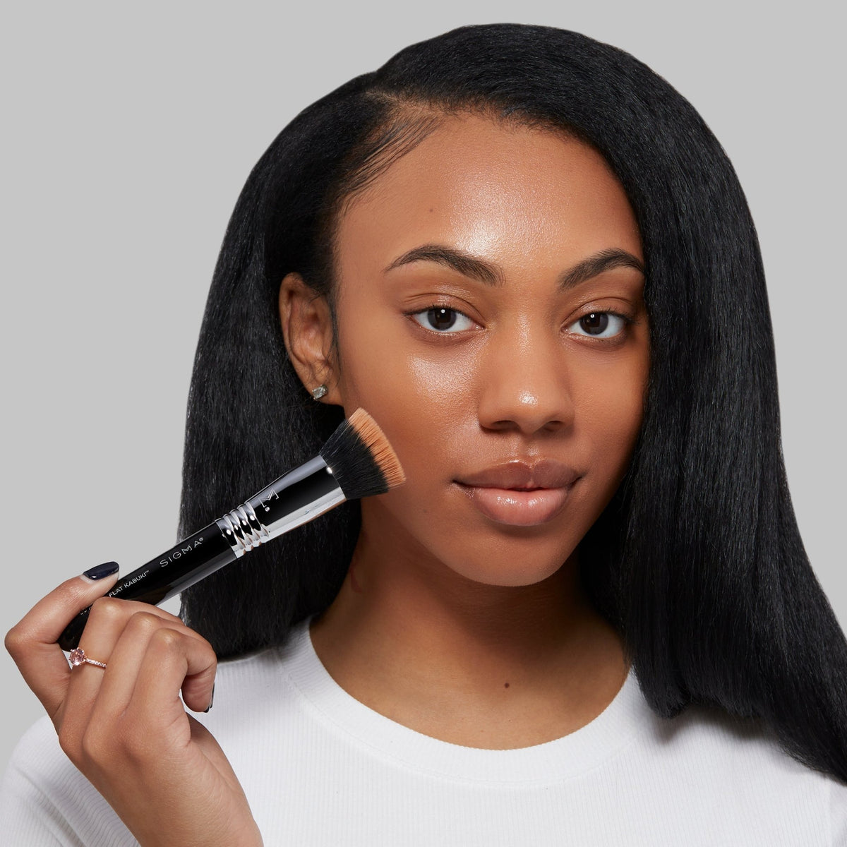 F80 Air Flat Kabuki™ Brush - Beautifox