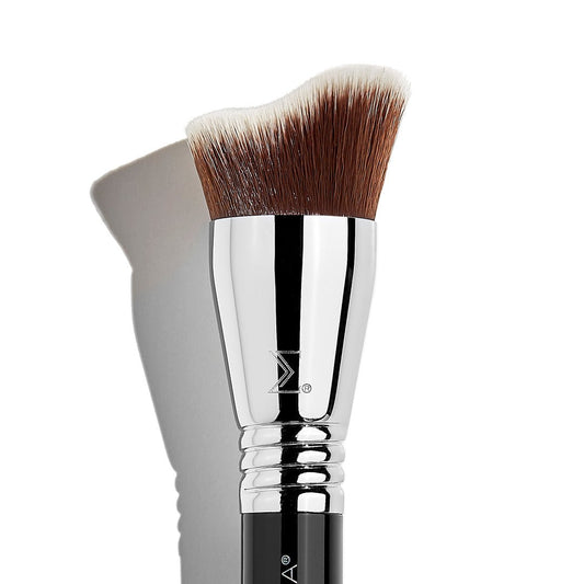 F83 Curved Kabuki™ Brush - Beautifox