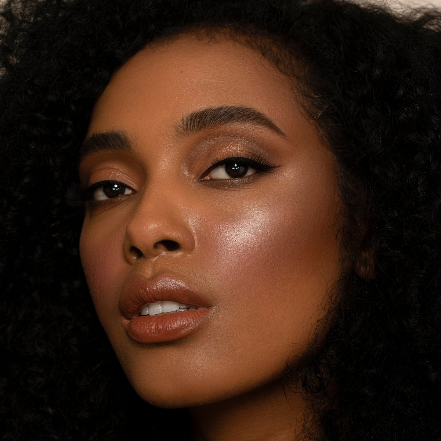 Matte Bronzer - Beautifox