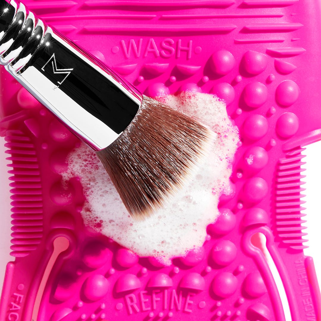 Sigma Spa® Express Brush Cleaning Glove - Beautifox