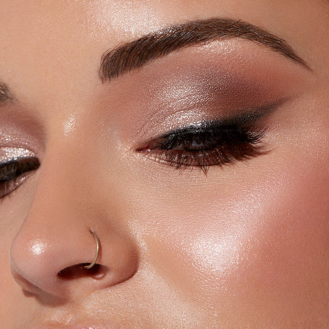 Sigma x Angela Bright Eyeshadow Palette - Beautifox