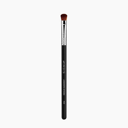 Sigma E54 Medium Sweeper Brush - Beautifox